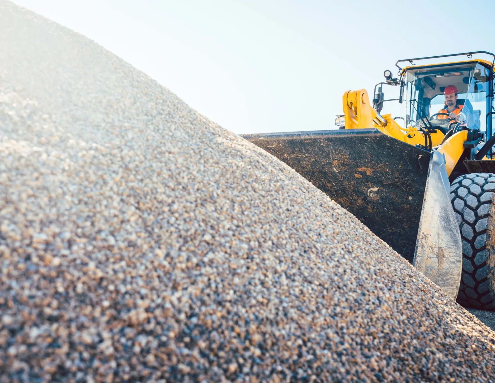Loader working the face: moisture varies with where in the pile you dig